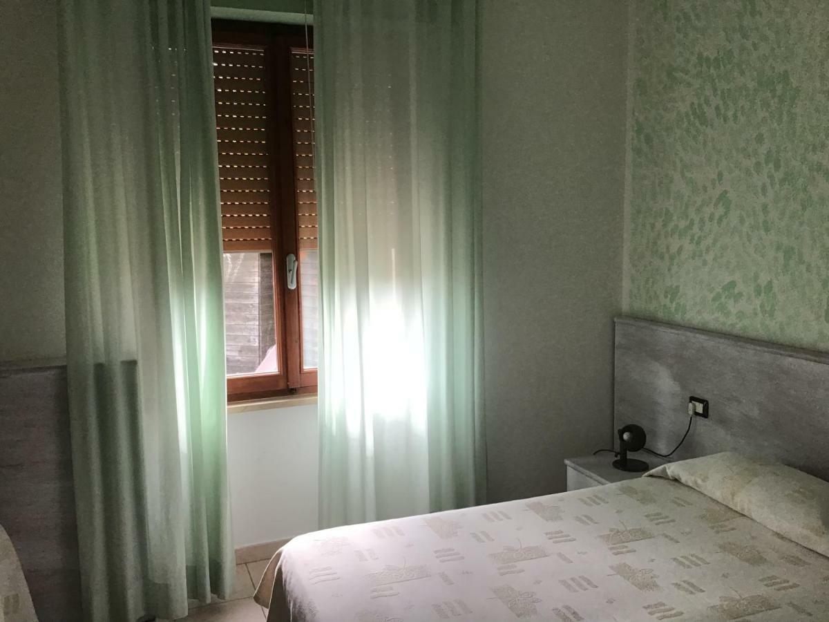 Hotel Villa Cristina Marina di Campo Exteriör bild