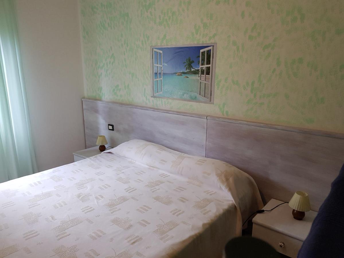Hotel Villa Cristina Marina di Campo Exteriör bild